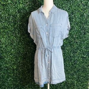 eesome Light Blue Chambray Shirt Dress